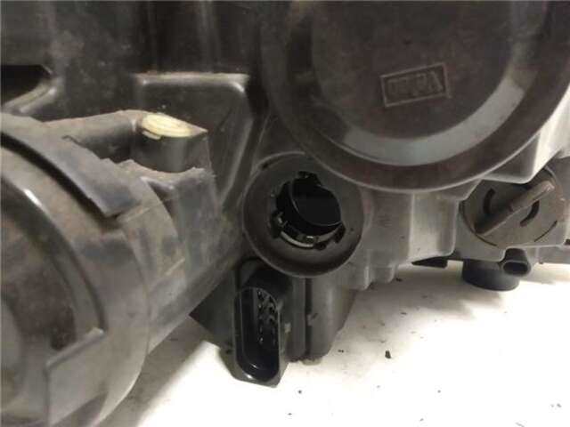 Foto 3ª: Faro Izquierdo Seat Toledo 1.6 CONNECT [1.6 LTR. - 85 KW TDI] [CXM]