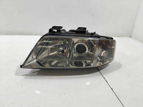 Faro Izquierdo Audi A6 2.4 QUATTRO 170CV