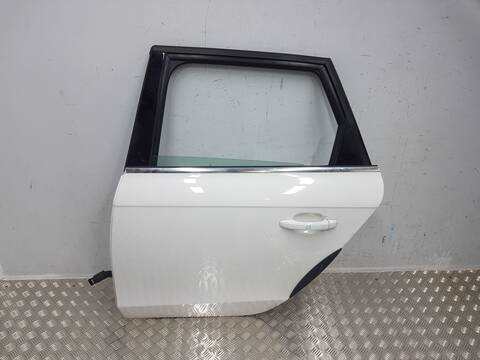 Puerta Trasera Izquierda Audi A4 2.0 TDI 105KW)