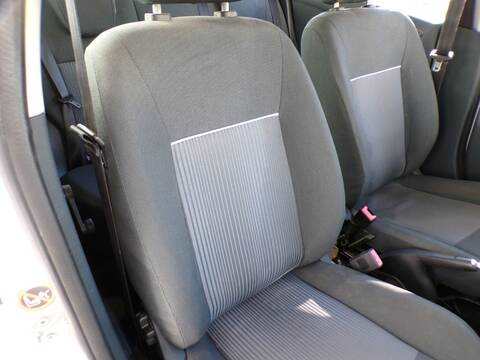 Foto 3ª: Asiento Delantero Derecho Ford Fiesta SNJB (2010)