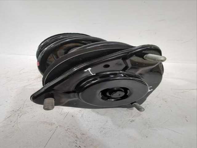 Foto 3ª: Amortiguador Delantero Izquierdo Toyota Rav4 2.0 MXAA52) 175CV [M20A-FKS] (2018)