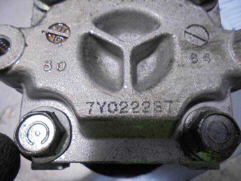 Foto 2ª: Bomba de Direccion Mitsubishi Grandis 2.0 DI-D CAT 136CV 100KW [BSY] (2008)