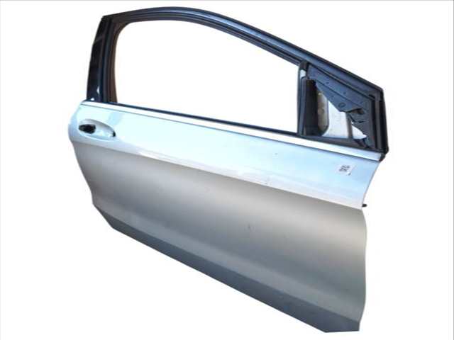 Foto 3ª: Puerta Delantera Derecha Mercedes Clase B 150 B 180 CDI 246.200) (2011)