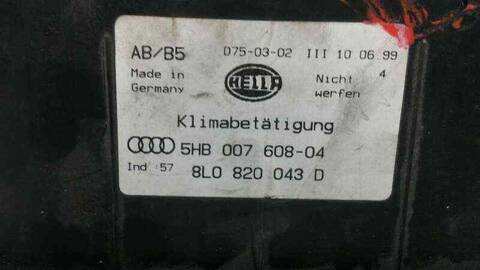 Foto 3ª: Mando Climatizador Audi A3 101CV 74KW (1996)