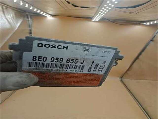 Foto 3ª: Centralita Airbag Audi A4 2.0 [2.0 LTR. - 96 KW 20V CAT (ALT)]