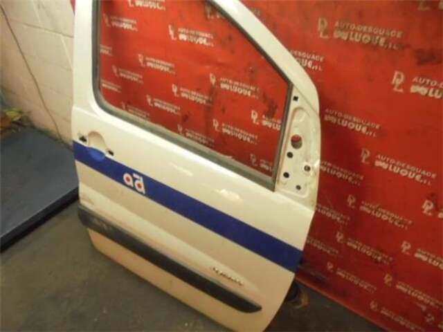 Foto 3ª: Puerta Delantera Derecha Citroen Jumpy 1.6 HDI 90 [9HU (DV6UTED4)]