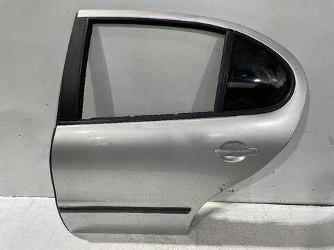Puerta Trasera Izquierda Seat Leon STELLA 75CV