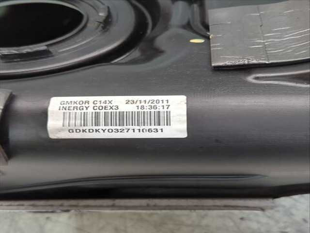 Foto 3ª: Deposito de Combustible Chevrolet Captiva 2.2 D 163CV 120KW [LNQ] (2012)
