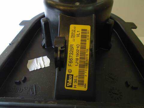 Foto 3ª: Calefacción Audi A3 1.6 AMBIENTE 102CV 75KW [BFQ] (2003)