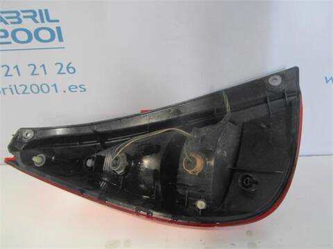 Foto 2ª: Piloto Trasero Derecho Suzuki Liana 1.4 DDIS 90CV 66KW [8HY] (2004)