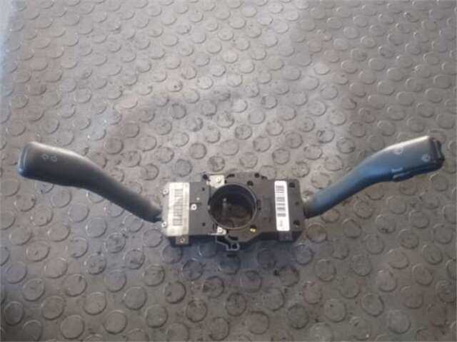 Mando Multifuncion Volkswagen Bora 1.9 HIGHLINE [1.9 LTR. - 81 KW TDI]
