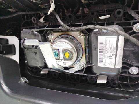 Foto 2ª: Salpicadero Mercedes Clase GLB 200 2.0 D 150CV 110KW AUT. 4MATIC 247.613 [654920] (2023)