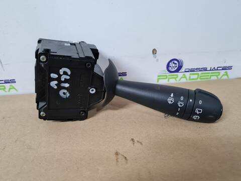 Mando Multifuncion Renault Clio AUTHENTIQUE 75CV 55KW