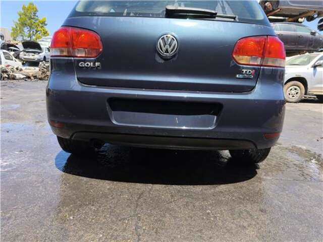 Paragolpes Trasero Volkswagen Golf 1.6 ADVANCE BLUEMOTION [1.6 LTR. - 77 KW TDI DPF]