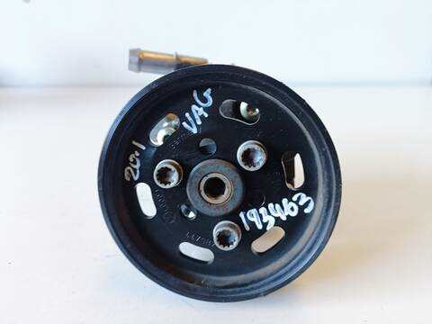 Bomba de Direccion Audi A4 BASIS 2.0 16V TDI 143CV