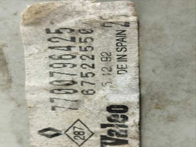 Foto 4ª: Faro Izquierdo Renault Clio 1.2 ALIZE 58CV 43KW [E7F] (1992)