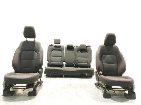 Asientos Traseros Ford Kuga 2.5 DURATEC PLUG-IN-HYBRID 152CV 112KW