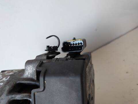 Foto 3ª: Alternador Peugeot 208 9HP (2014)