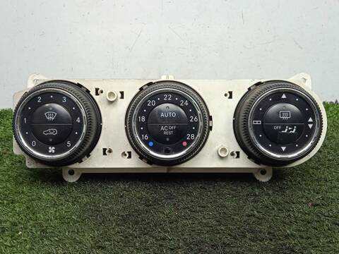 Foto 1ª: Mando Climatizador Mercedes Clase ML 270 CDI 163.113) 163CV 120KW CLASE M W163) [612.963] (2004)