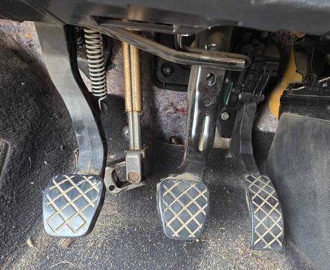 Foto 2ª: Pedal Acelerador Volkswagen Polo ADVANCE 90CV 66KW (2011)