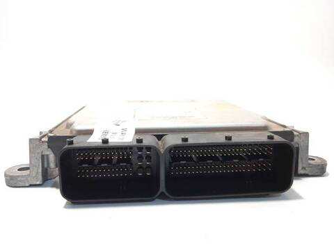 Foto 3ª: Centralita Motor ECU Mercedes Clase E 180 E 300 BLUETEC HYBRID 212.298) 204CV 150KW FAMILIAR [651924] (2014)