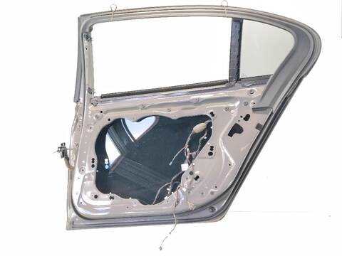 Foto 3ª: Puerta Trasera Derecha Bmw Serie 7 720 740 D LD XDRIVE [B57 D30 B] (2015)