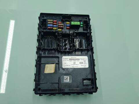 Caja Reles Fusibles Ford Fiesta 1.1 CAT 86CV 63KW