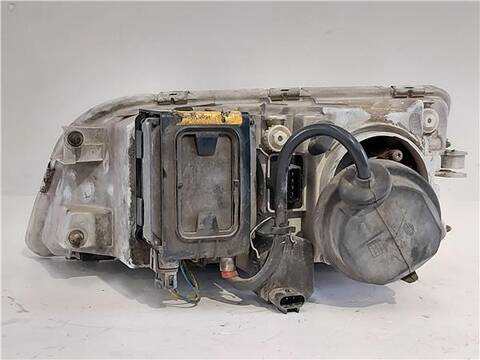 Foto 2ª: Faro Derecho Volvo S40 2.0 T BERLINA 165CV 121KW [B 4204 T3] (2001)