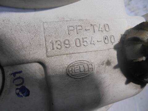 Foto 3ª: Faro Derecho Volkswagen Vento CL 75CV 55KW [AEE] (1996)