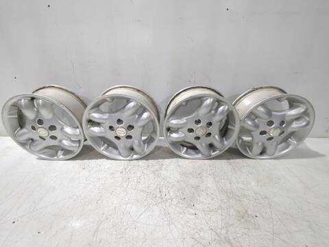 Foto 2ª: Juego LLantas Land Rover Freelander 2.0 TD4 4X4 109CV [204D3(M47D20)] (1998)