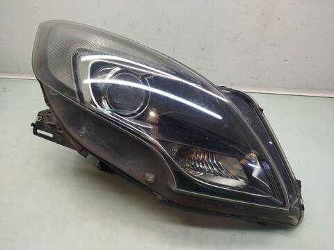 Foto 2ª: Faro Derecho Opel Zafira EXPRESSION 131CV 96KW [A20DT] (2012)