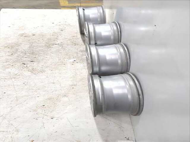 Juego LLantas Volkswagen T-Cross 1.0 TSI 110CV