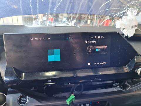 Foto 2ª: Pantalla Multifuncion Citroen C5 1.6 PLUG-IN FEEL 150CV [5G06] (2024)