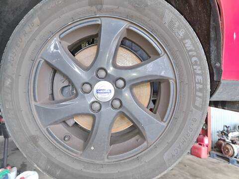 LLanta Chapa Volvo V40 MOMENTUM 114CV 84KW