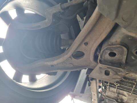 Brazo Suspension Delantero Izquierdo Mercedes Clase B 150 B 180 CDI BE 246.200) 109CV 80KW