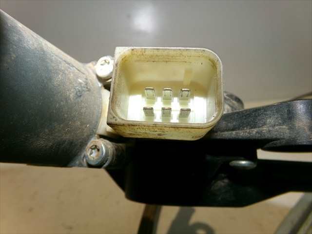 Foto 4ª: Elevalunas Eléctrico Delantero Izquierdo Mercedes Vito 2.2 CDI W639 2003-2010 [646980] (2009)