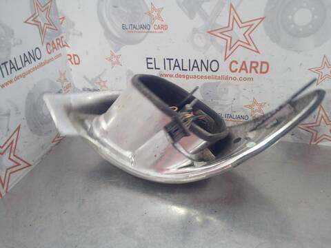 Foto 2ª: Piloto Trasero Izquierdo Peugeot 206 CC 109CV 80KW [NFUTU5JP4] (2002)