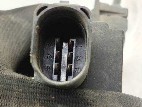 Foto 2ª: Cerradura Puerta Trasera Derecha Volkswagen Passat BERLINA 102CV 75KW (2000)