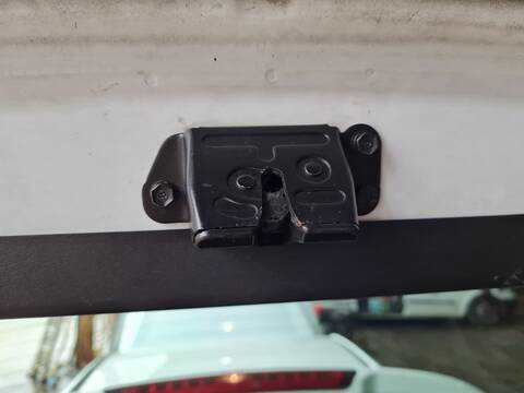 Cerradura Maletero Portón Kia Ceed 116CV