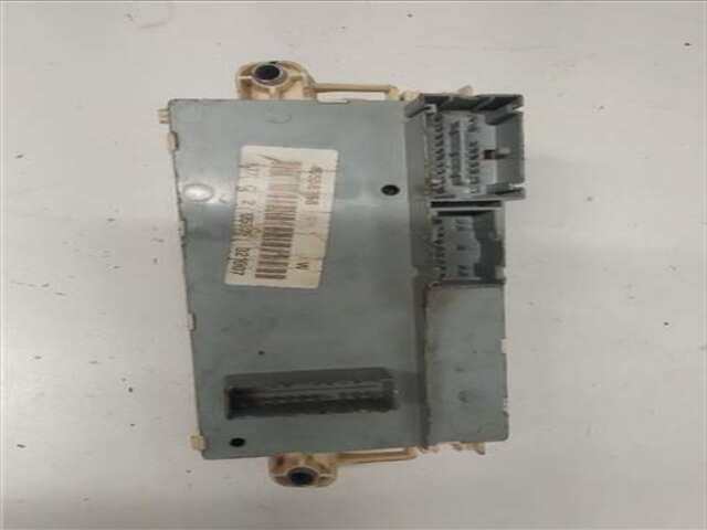 Foto 2ª: Caja Reles Fusibles Alfa Romeo Gt 1.9 JTD 16V 150/ DISTINCTIVE [1.9 LTR. - 110 KW JTD (M) 16V CAT]