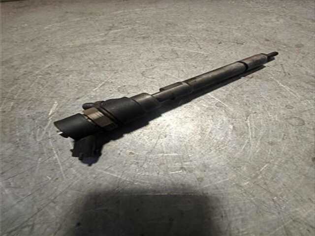 Foto 3ª: Inyectores Hyundai Tucson 2.0 CRDI COMFORT (4WD) [2.0 LTR. - 103 KW CRDI CAT]