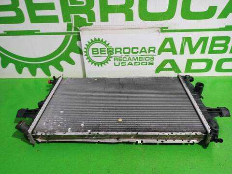 Foto 3ª: Radiador Motor Opel Zafira ELEGANCE 82CV [X20DTL] (1999)