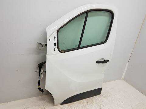 Foto 2ª: Puerta Delantera Izquierda Renault Trafic MIXTO N1 L2H1 30T 5-6 PLAZAS) LARGO (2015)