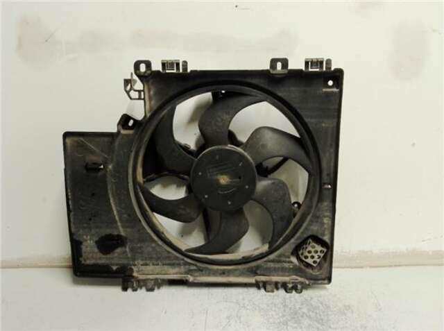 Foto 2ª: Electroventilador Nissan Micra 1.2 (80 CV) [CR12]