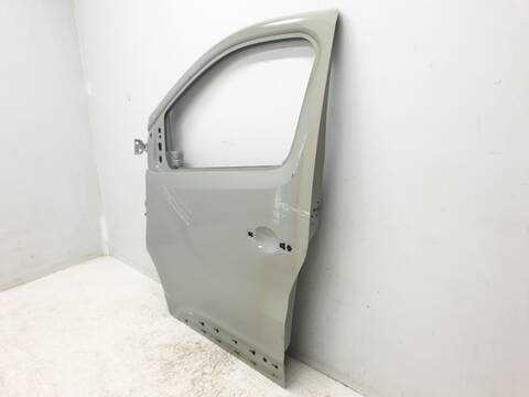 Foto 2ª: Puerta Delantera Izquierda Renault Trafic L1H1 29T KOMFORT (2014)