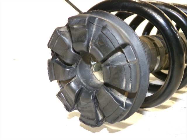 Foto 3ª: Amortiguador Trasero Izquierdo Dacia Duster 1.2 G 2024- [H5FA6] (2025)