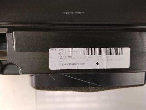 Foto 3ª: Salpicadero Mercedes Clase E 180 E 300 238.348) COUPE [M 274.920] (2016)