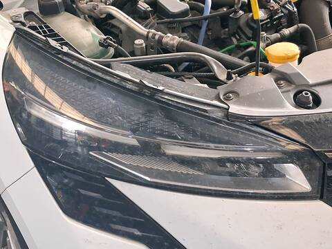 Faro Derecho Renault Clio 1.5 BLUE DCI 100 B7AD) 101CV 74KW