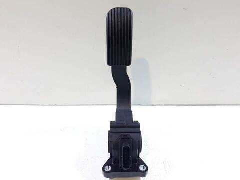 Pedal Acelerador Mercedes Clase V 200 2.1 CDI CAT 136CV 100KW