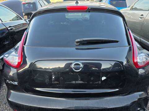 Portón Nissan Juke DARK SOUND EDITION 116CV 85KW